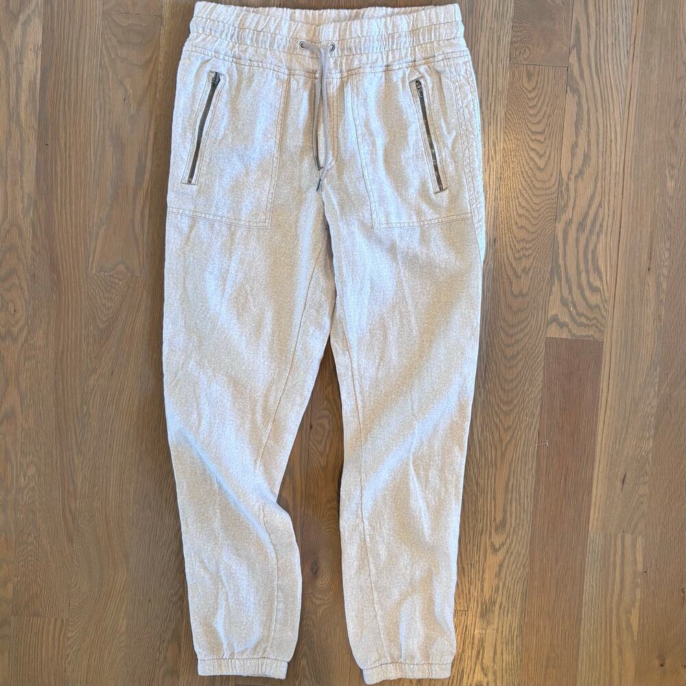 Athleta Cabo 100% Linen Jogger Cheetah Print Cream Athleisure Women Size 4 - Picture 2 of 12